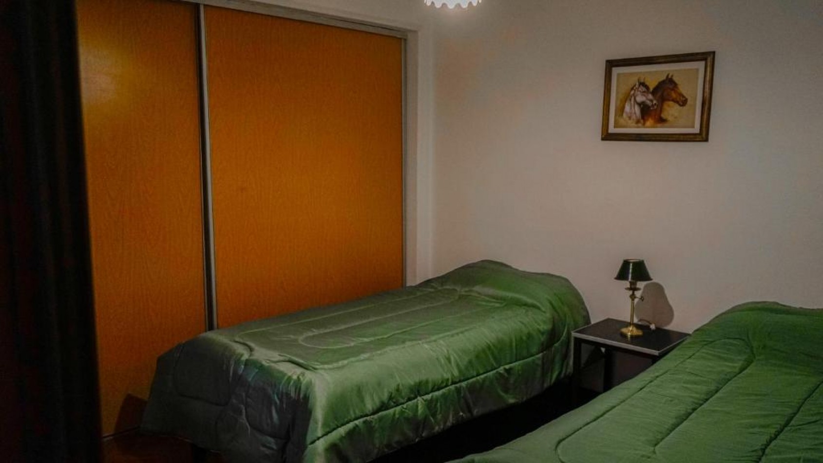 Departamento con local Comercial OPORTUNIDAD