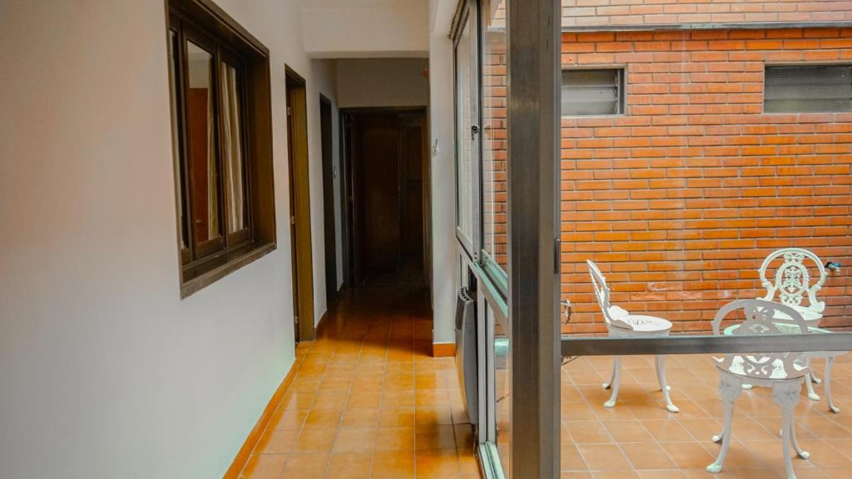 Departamento con local Comercial OPORTUNIDAD