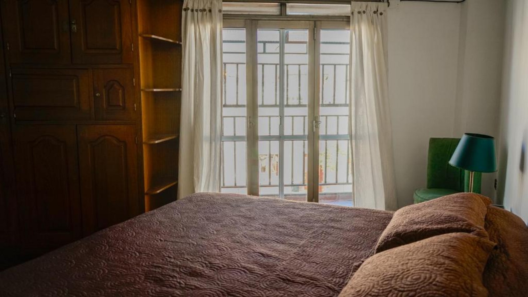 Departamento con local Comercial OPORTUNIDAD