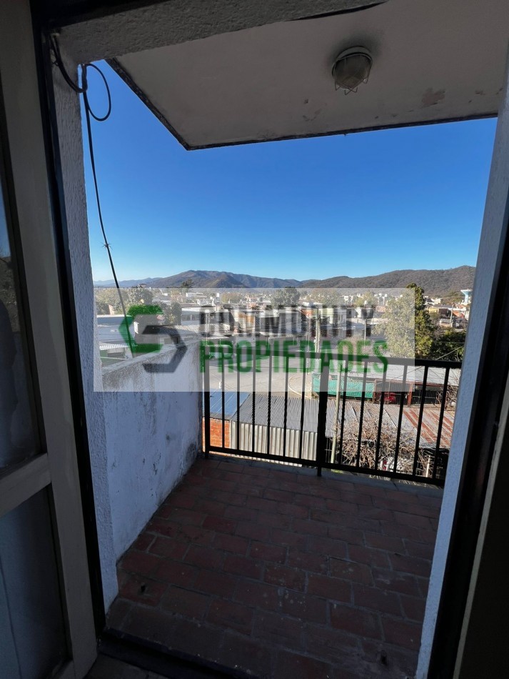CASTAÑARES DEPTO DE 3 HABITACIONES