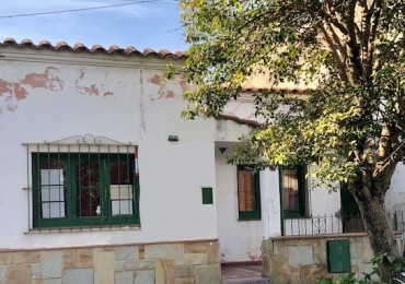 OPORTUNIDAD - VENTA Casa en Alvarado al 2500